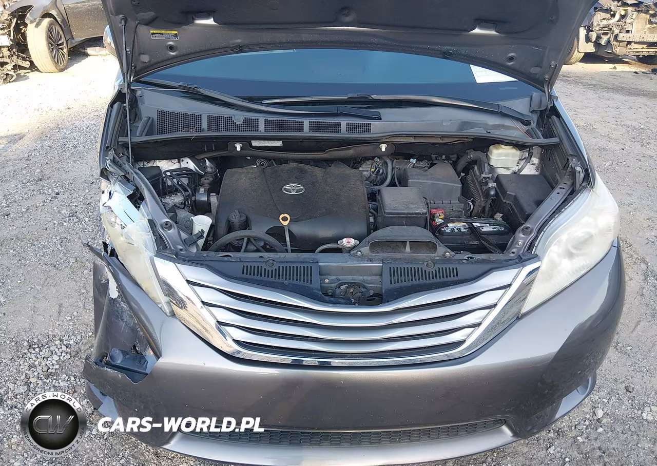 2017 Toyota Sienna Xle 8 Passenger VIN:5TDYZ3DC1HS865292 - 10
