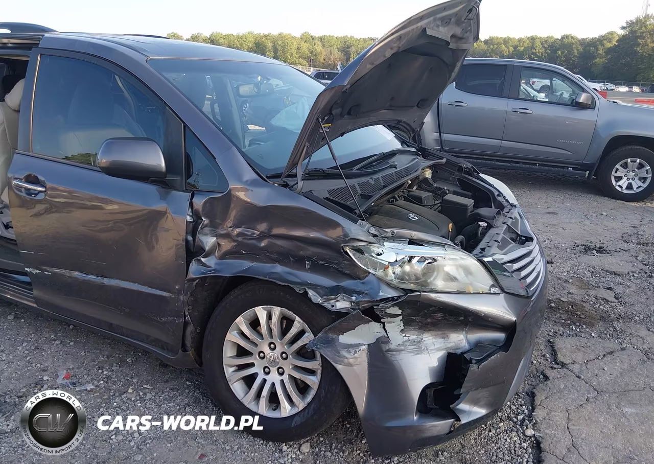 2017 Toyota Sienna Xle 8 Passenger VIN:5TDYZ3DC1HS865292 - 6
