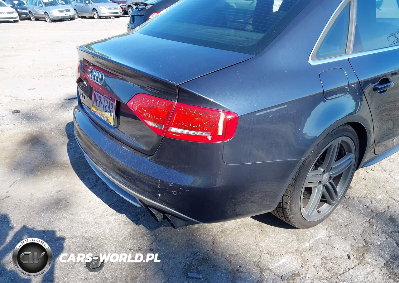 2012 Audi S4 3.0 Premium Plus VIN:WAUBGAFL9CA055828 - 4