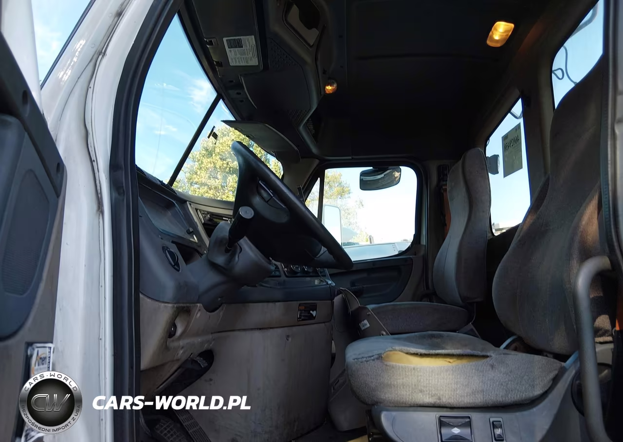 2013 Freightliner Cascadia 113 VIN:1FUBGADV2DLBW3605 - 6