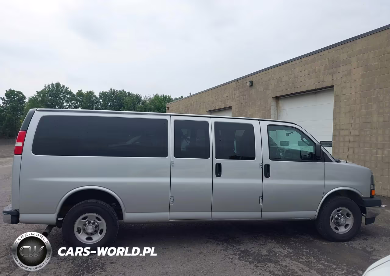 2017 Chevrolet Express 3500 Lt VIN:1GAZGPFF5H1100648 - 13