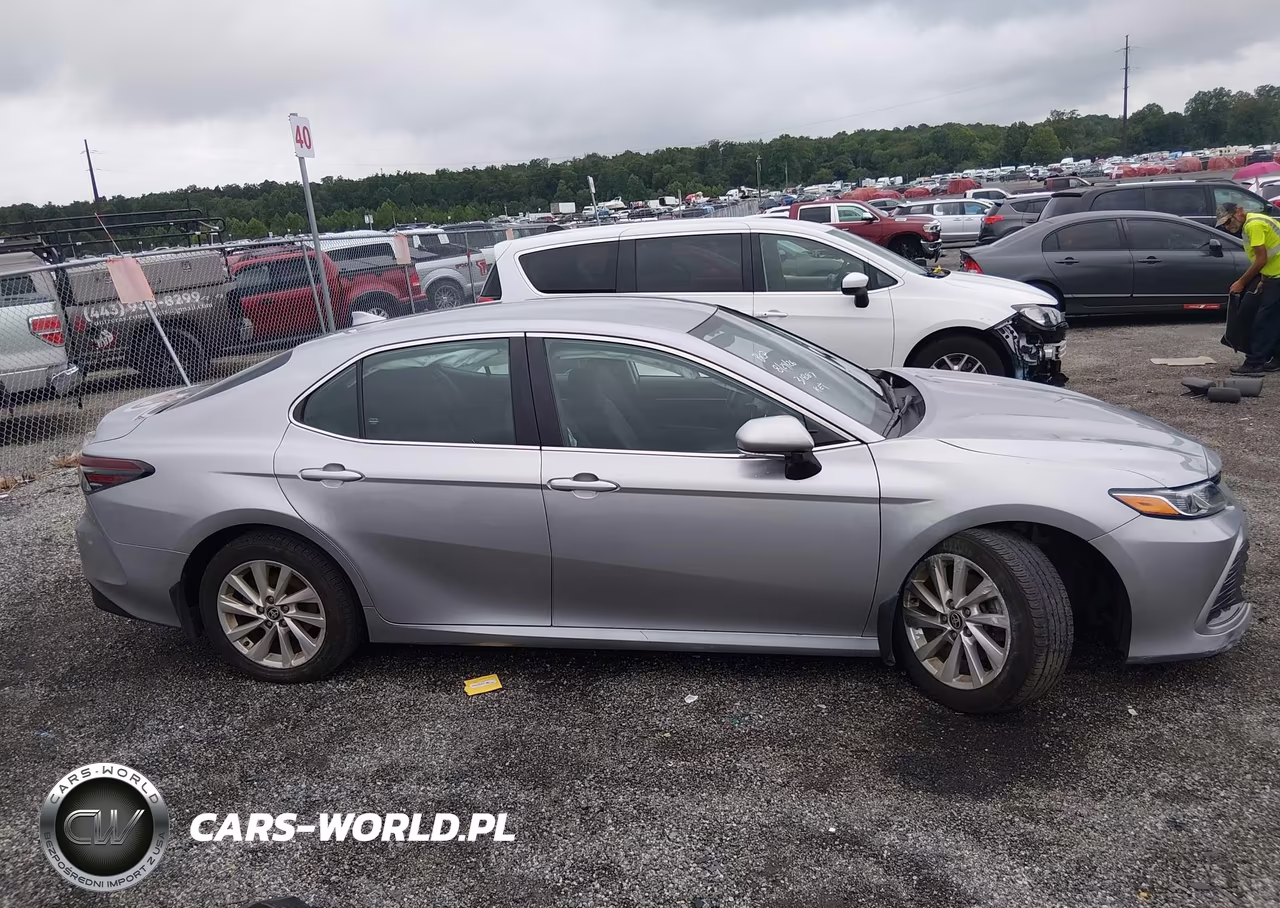 2023 Toyota Camry Le VIN:4T1C11AK1PU832266 - 13