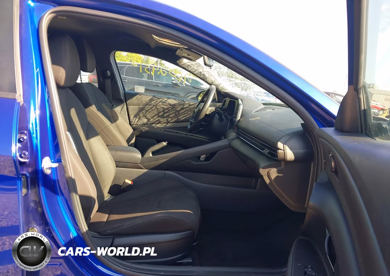 2025 Hyundai Elantra Sel Sport VIN:KMHLM4DG5SU865926 - 5