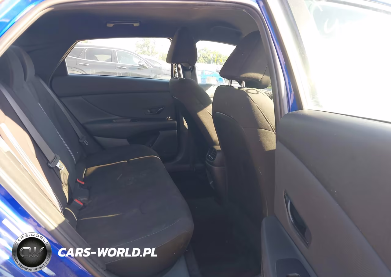 2025 Hyundai Elantra Sel Sport VIN:KMHLM4DG5SU865926 - 8
