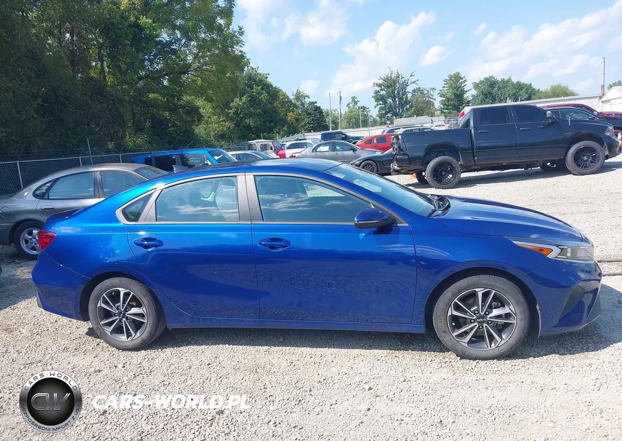 2024 Kia Forte Lxs VIN:3KPF24AD9RE736811 - 14