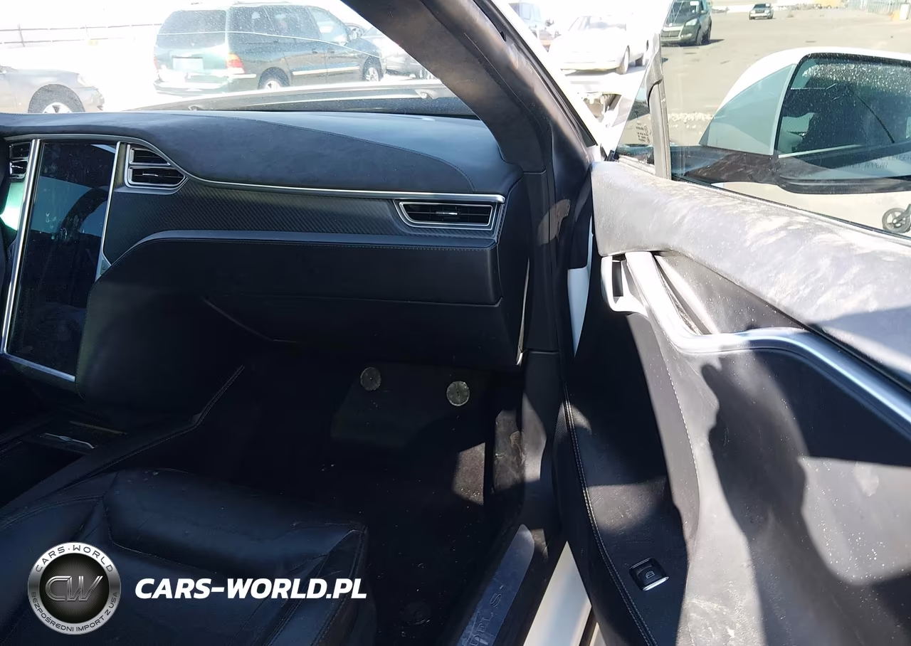 2015 Tesla Model S 85D-P85D VIN:5YJSA1E48FF117259 - 5