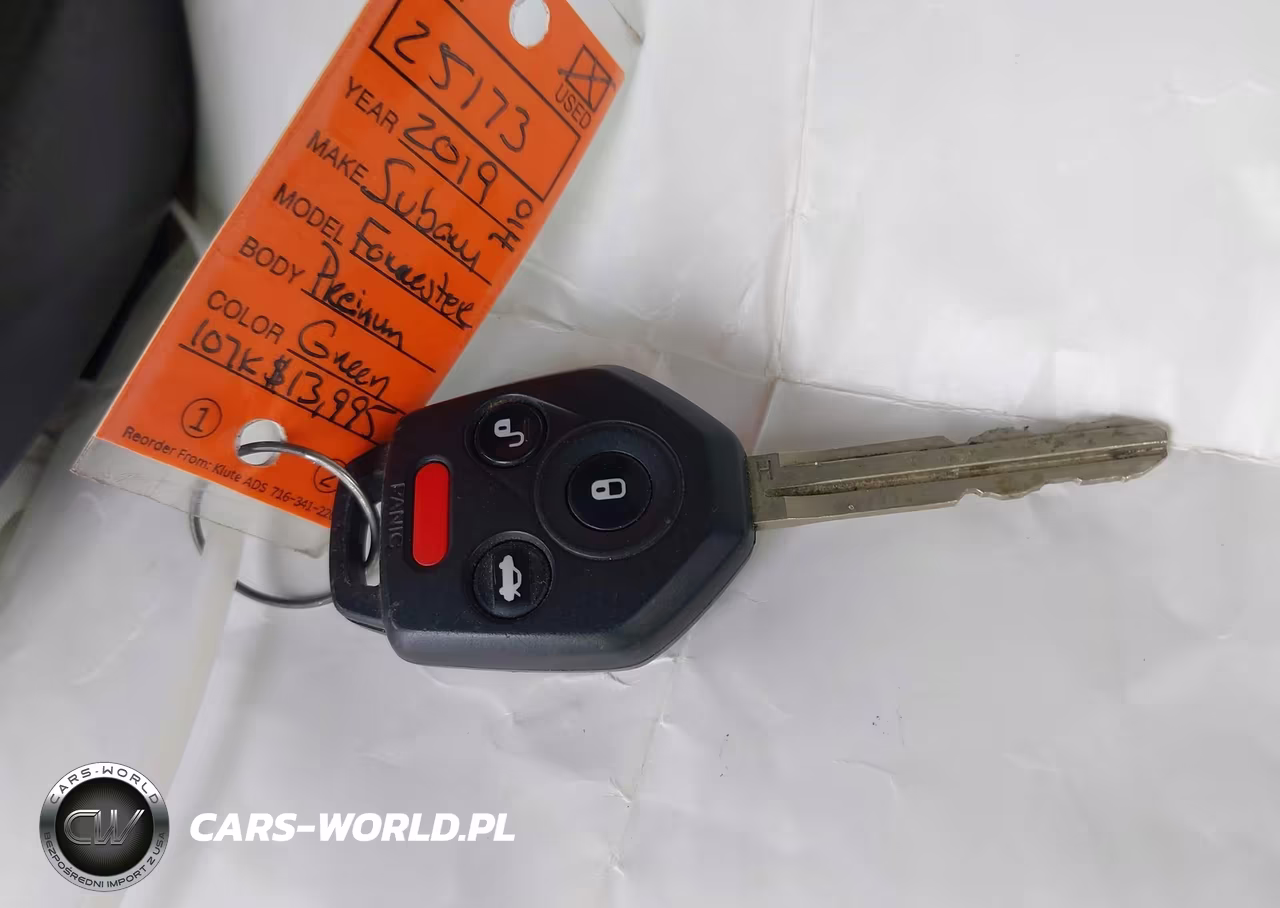 2019 Subaru Forester Premium VIN:JF2SKAEC9KH441014 - 11