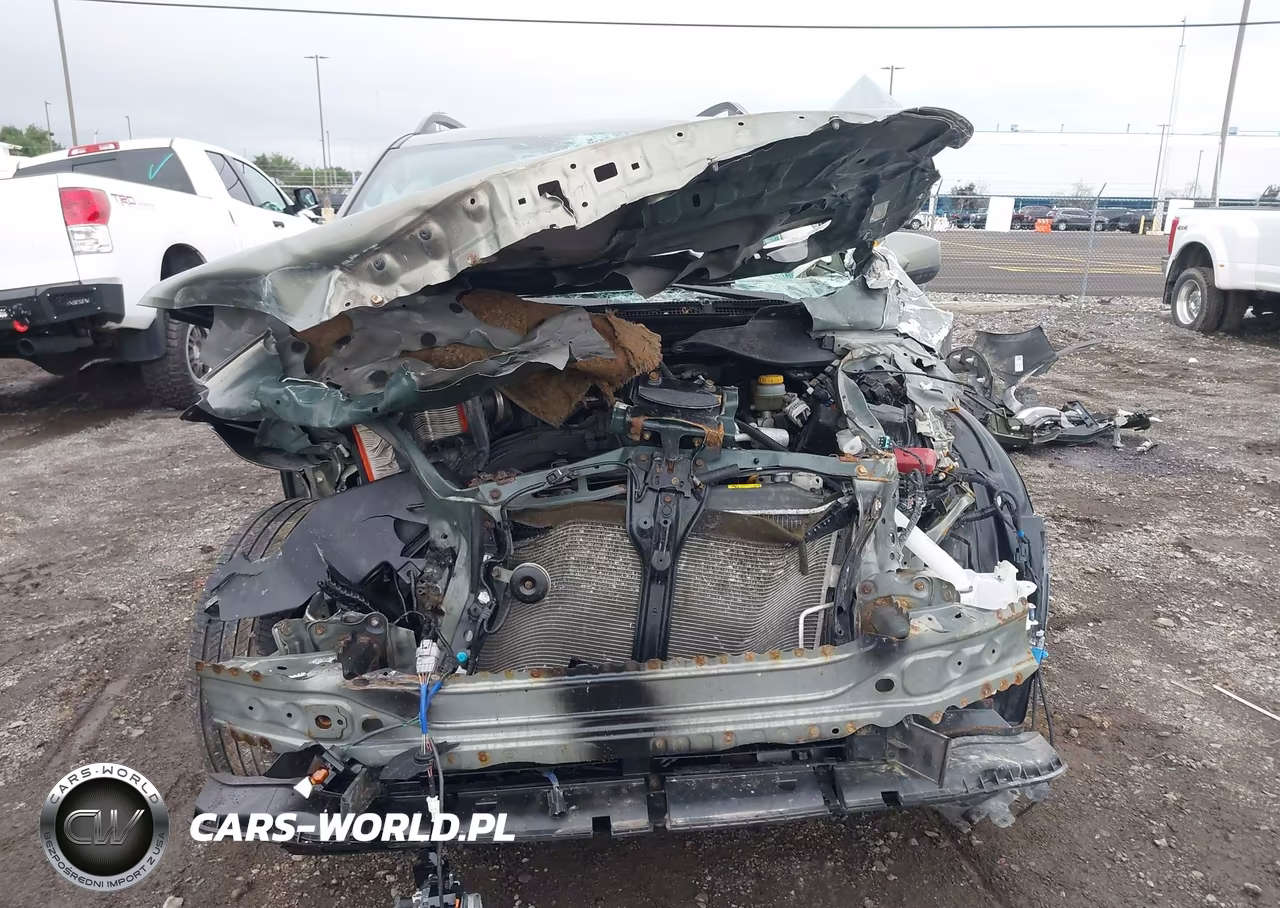 2019 Subaru Forester Premium VIN:JF2SKAEC9KH441014 - 13