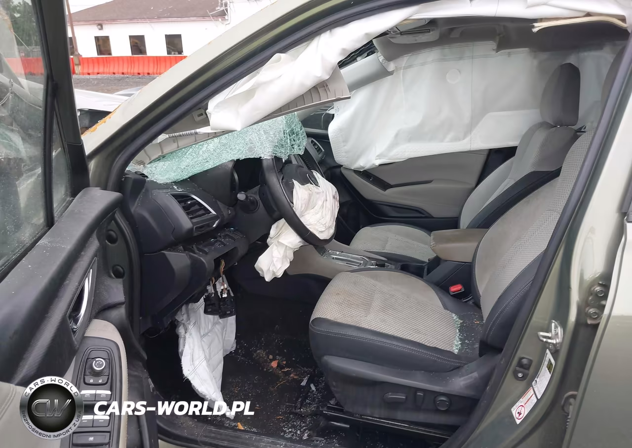 2019 Subaru Forester Premium VIN:JF2SKAEC9KH441014 - 5