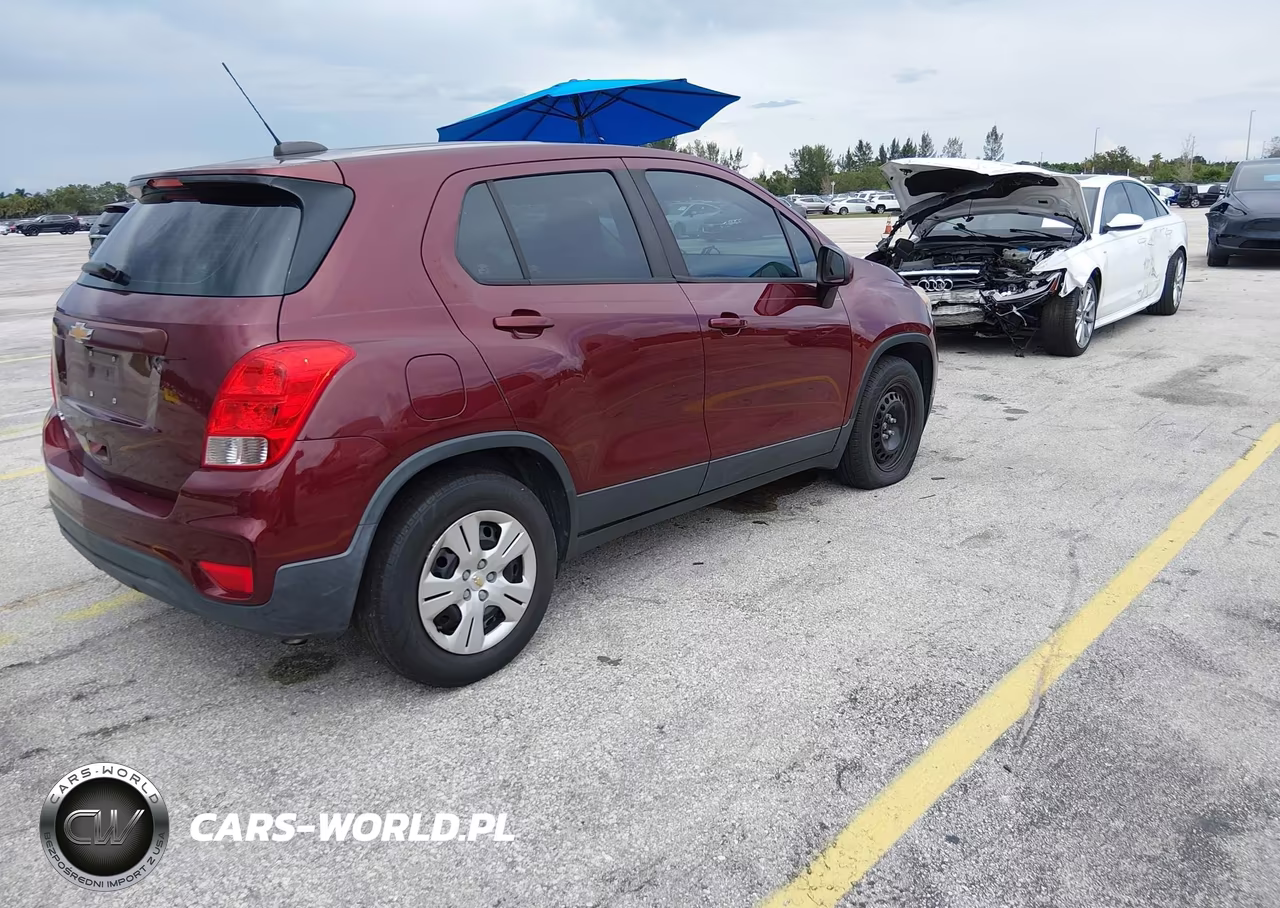 2017 Chevrolet Trax Ls VIN:3GNCJKSB5HL253504 - 4