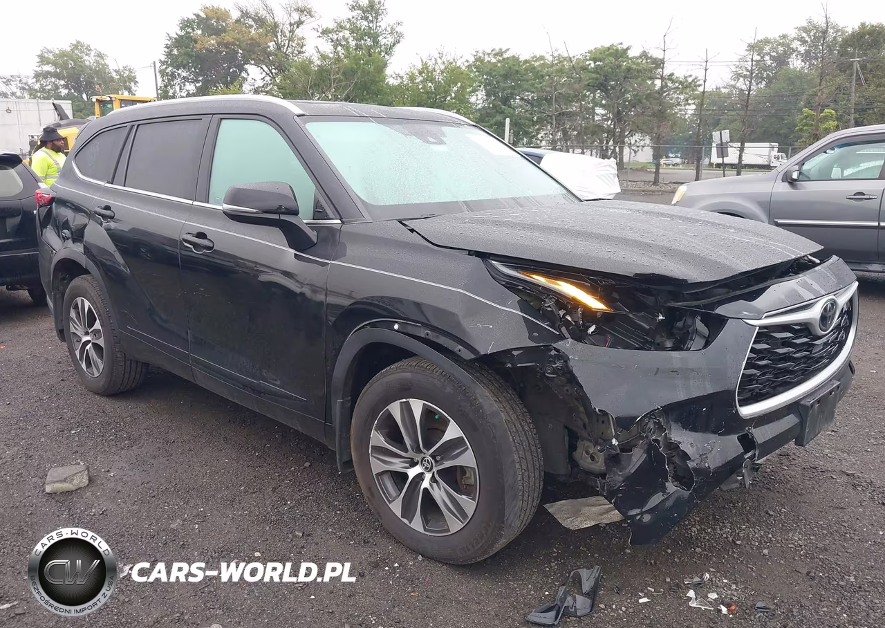 2022 Toyota Highlander Xle