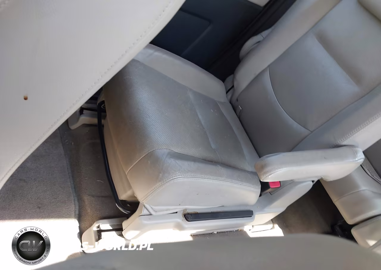2009 Mazda Mazda5 Grand Touring VIN:JM1CR293190340413 - 8