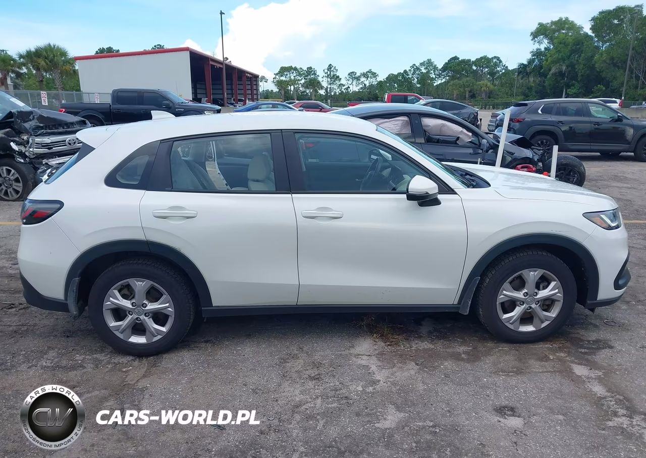 2023 Honda Hr-V Awd Lx VIN:3CZRZ2H3XPM727008 - 13