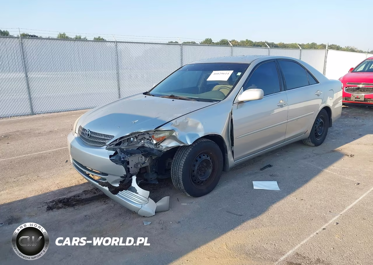 2002 Toyota Camry Le VIN:4T1BE32K92U017042 - 2