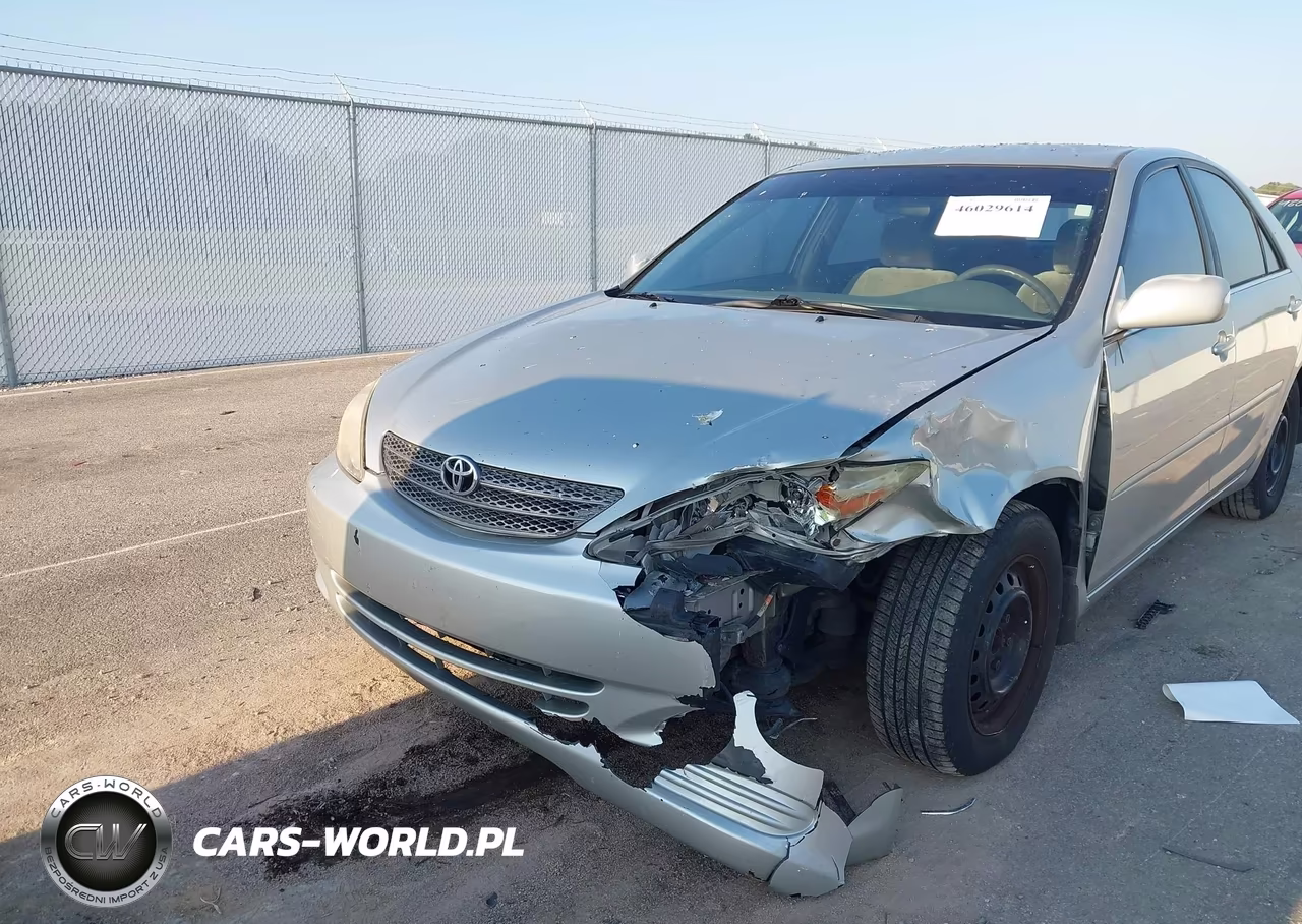2002 Toyota Camry Le VIN:4T1BE32K92U017042 - 6