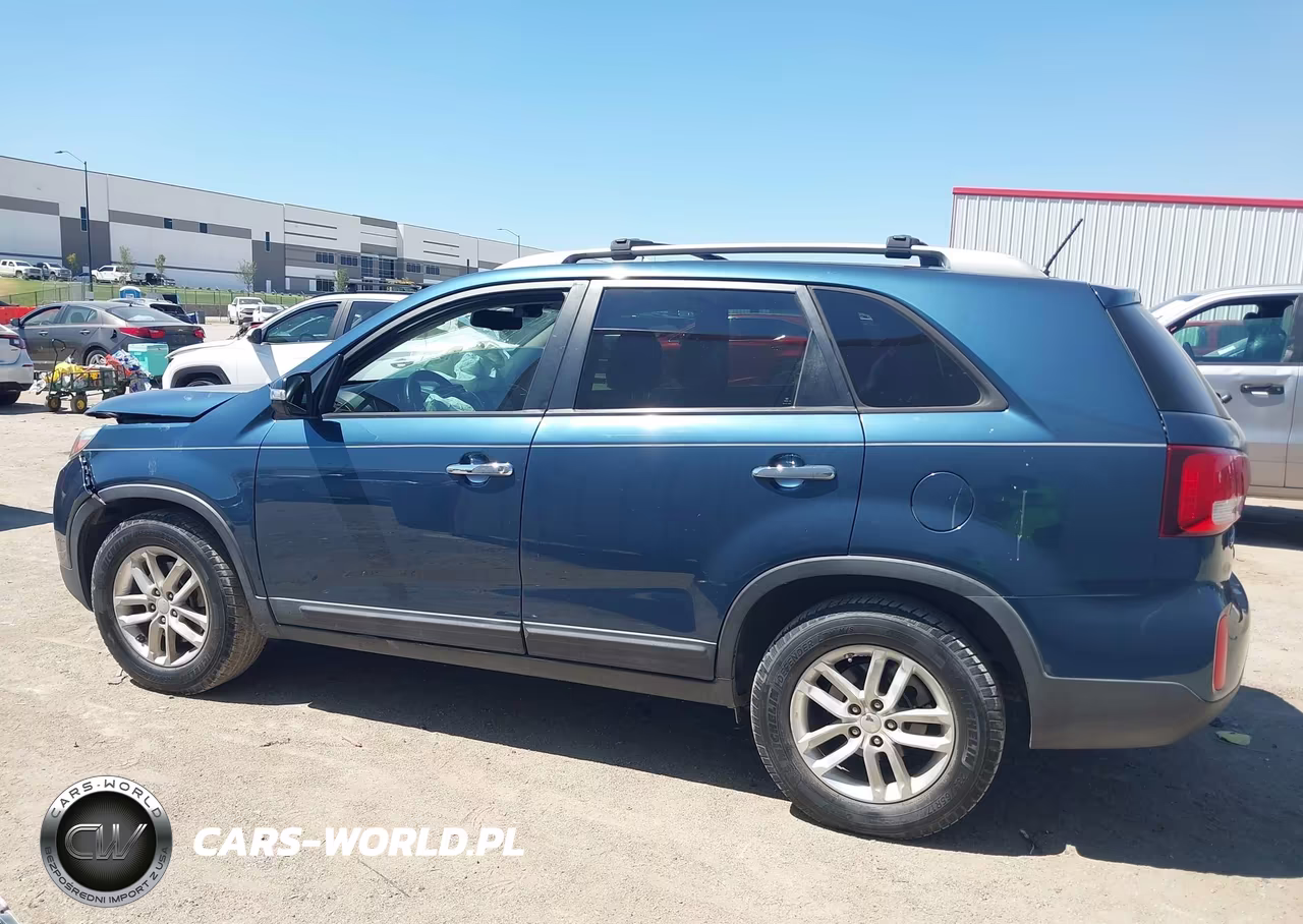 2015 Kia Sorento Lx VIN:5XYKT3A60FG605806 - 14
