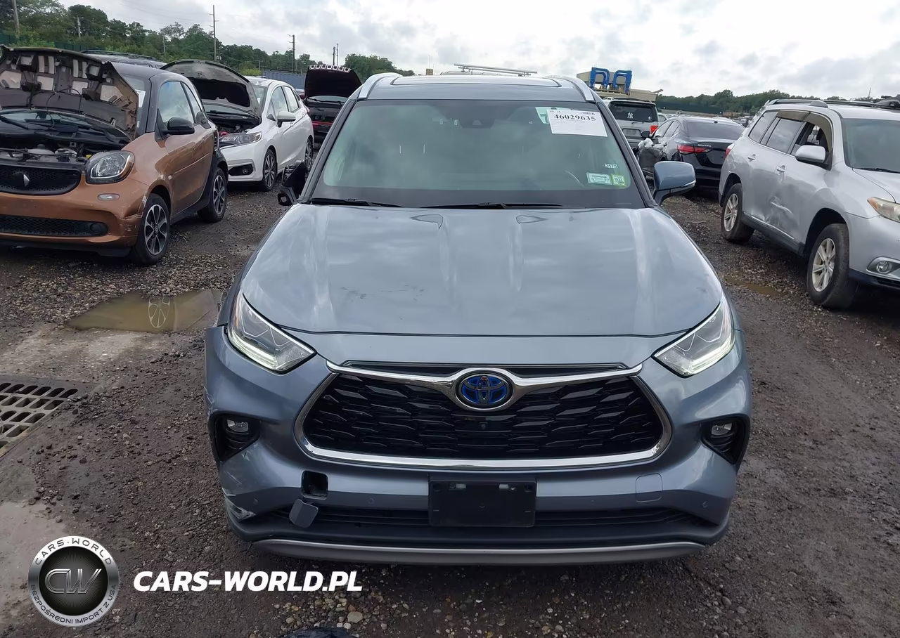 2021 Toyota Highlander Hybrid Platinum VIN:5TDEBRCH8MS048189 - 12