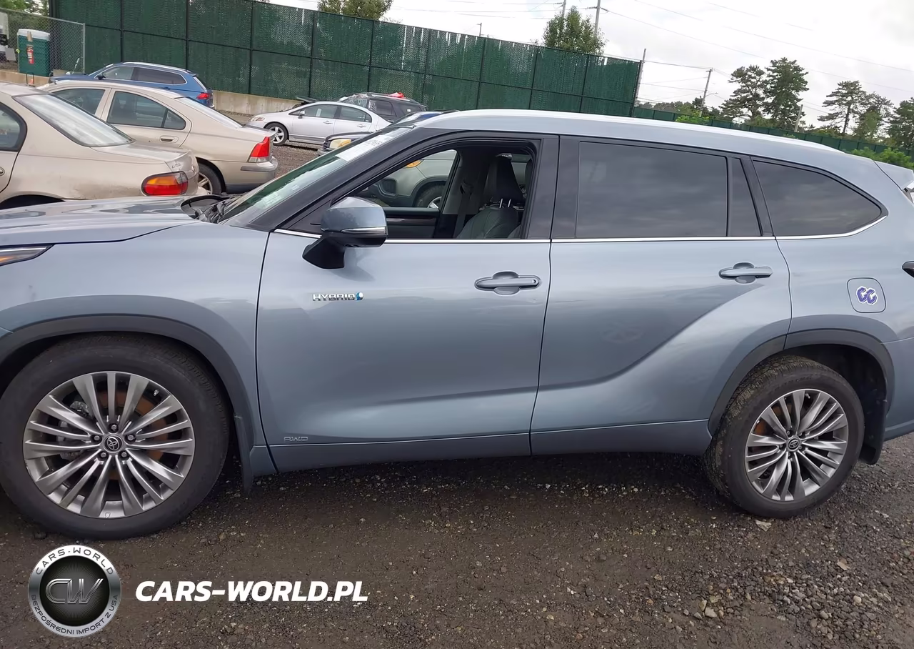 2021 Toyota Highlander Hybrid Platinum VIN:5TDEBRCH8MS048189 - 14