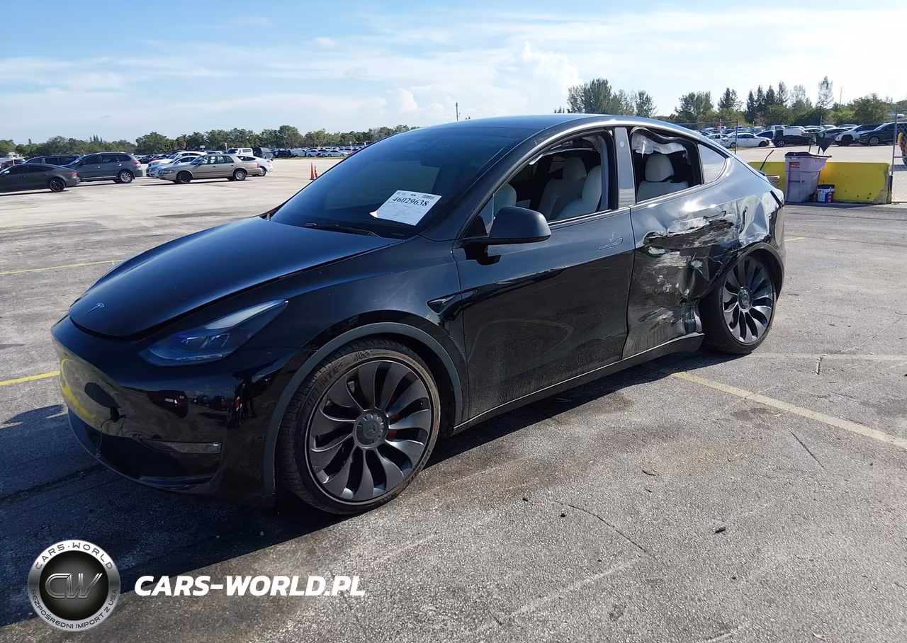 2021 Tesla Model Y Performance Dual Motor All-Wheel Drive VIN:5YJYGDEF7MF252709 - 2