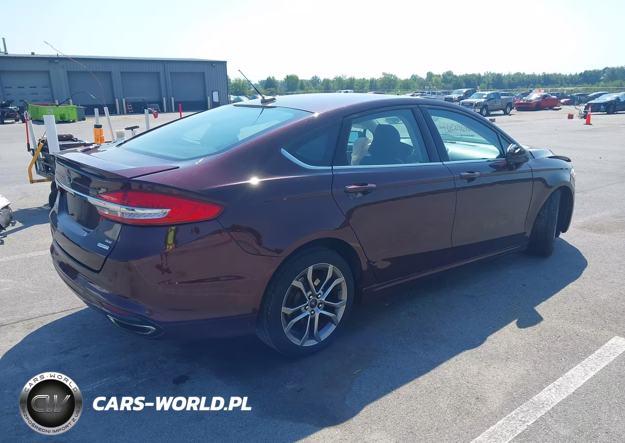 2017 Ford Fusion Se VIN:3FA6P0H9XHR348575 - 4