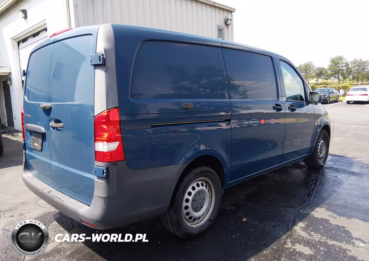 2018 Mercedes-Benz Metris VIN:WD3PG2EA5J3479260 - 4