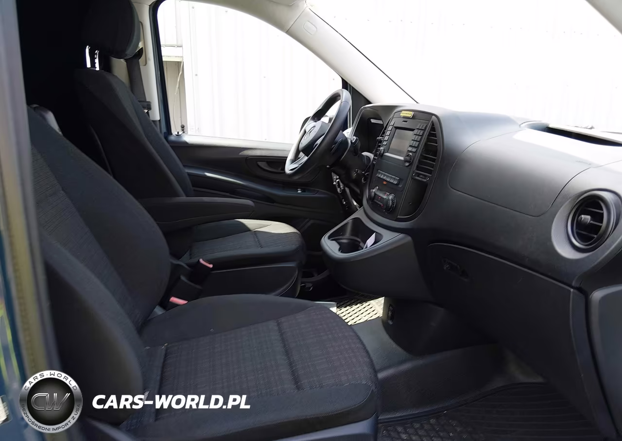 2018 Mercedes-Benz Metris VIN:WD3PG2EA5J3479260 - 5