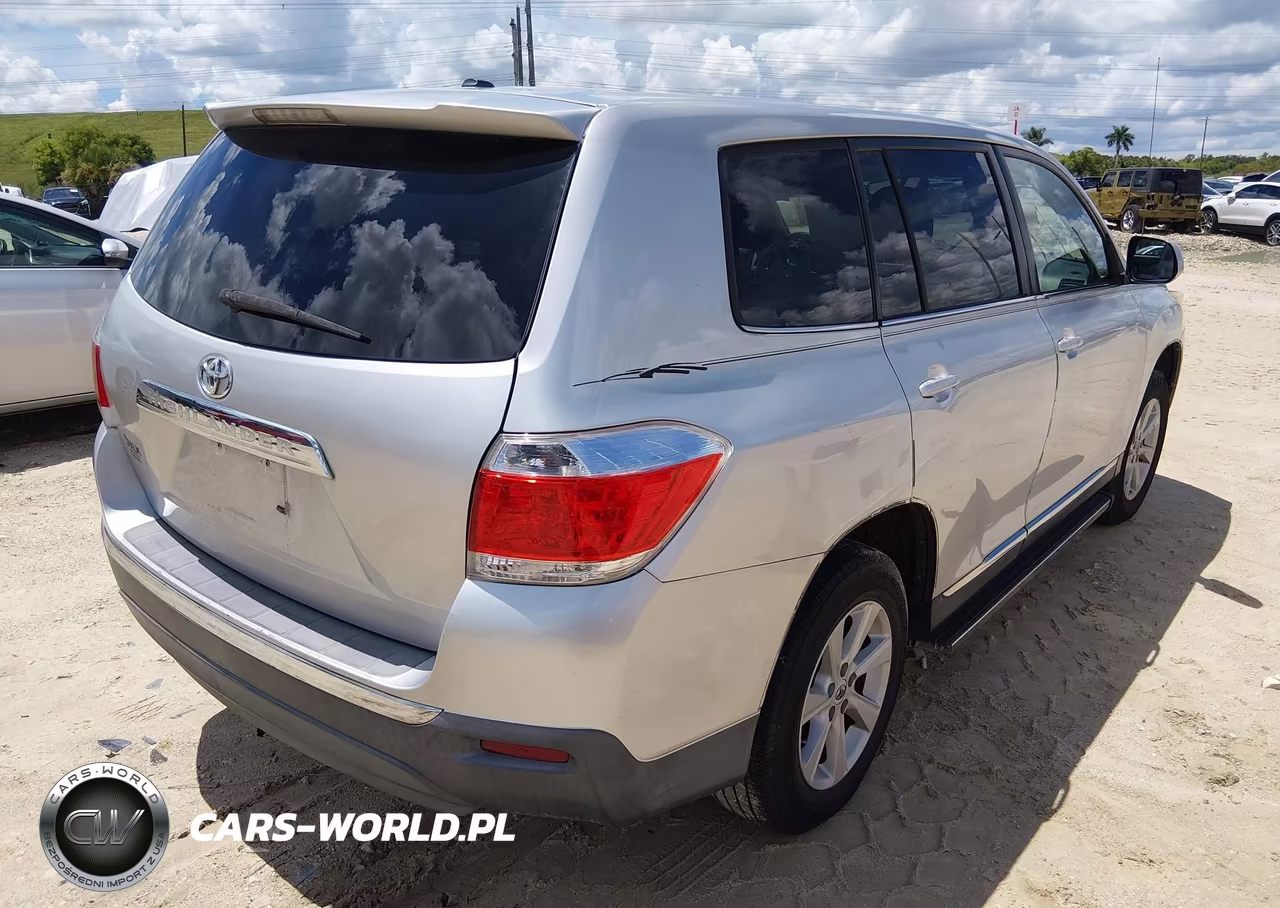 2012 Toyota Highlander VIN:5TDZA3EH2CS018683 - 4