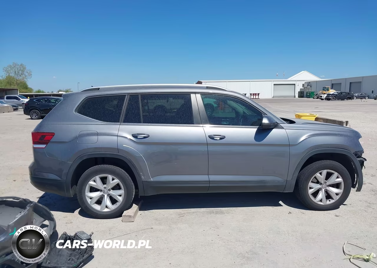 2019 Volkswagen Atlas 3.6L V6 S VIN:1V2GR2CA7KC581226 - 14
