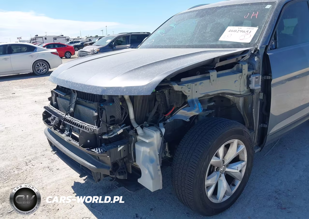 2019 Volkswagen Atlas 3.6L V6 S VIN:1V2GR2CA7KC581226 - 6