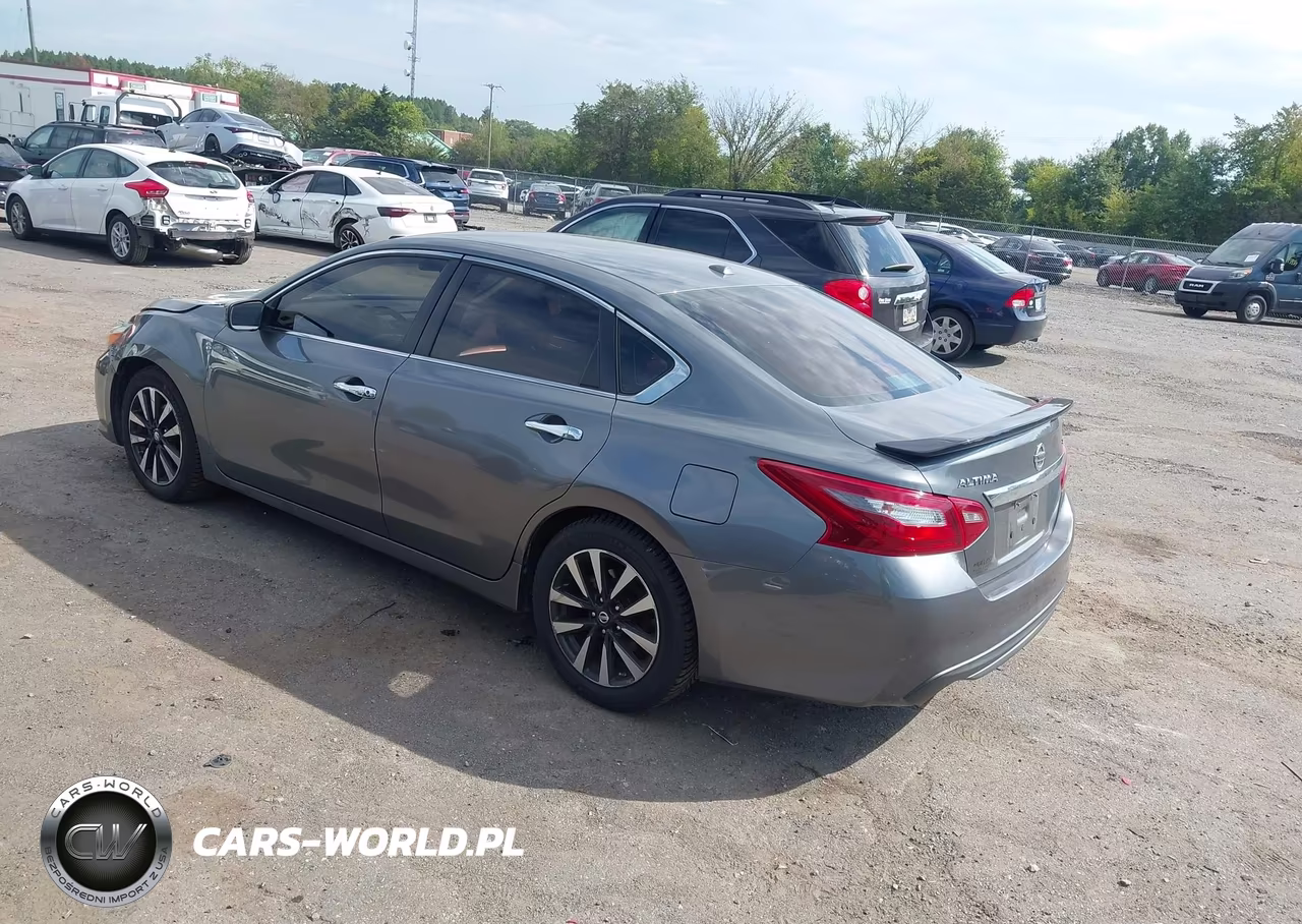 2018 Nissan Altima 2.5 Sv VIN:1N4AL3AP6JC112462 - 3