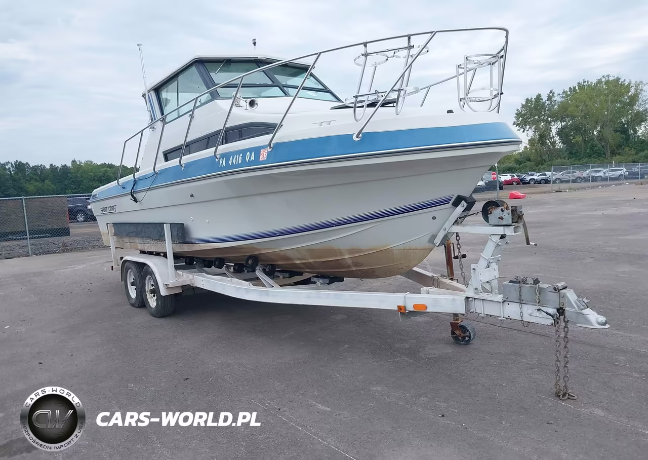 1990 Sportcraft Boat