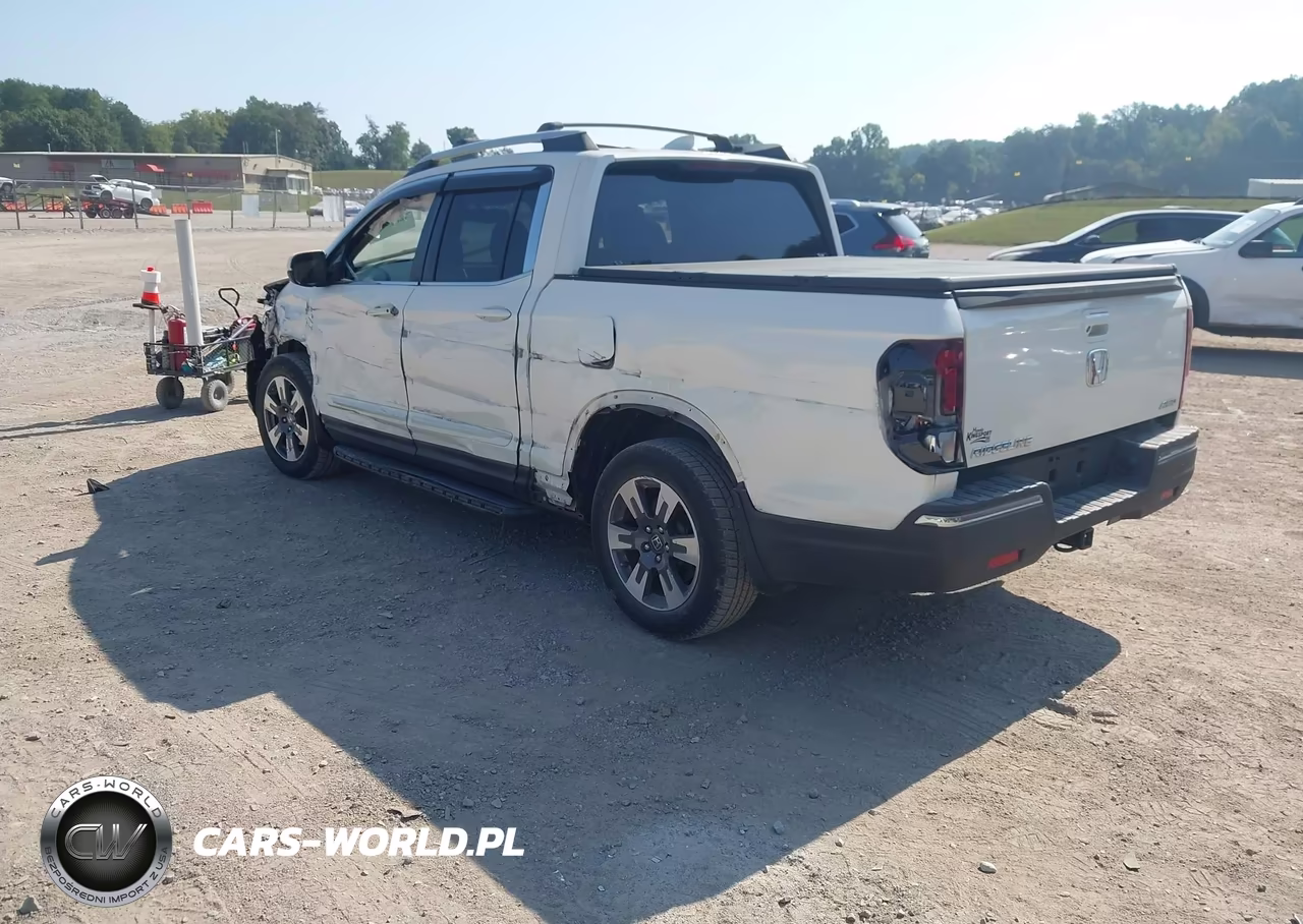 2017 Honda Ridgeline Rtl-T VIN:5FPYK3F60HB013460 - 3