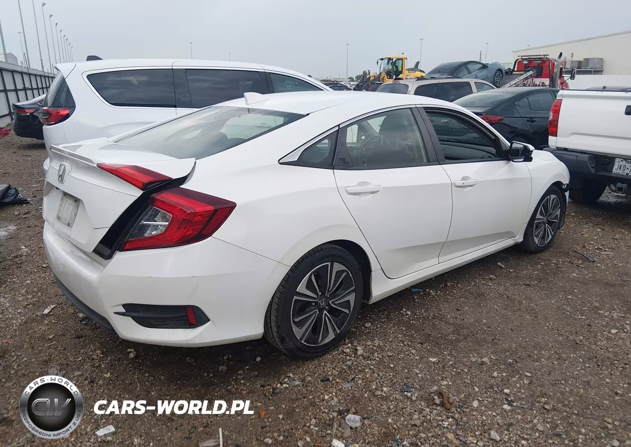 2018 Honda Civic Ex-T VIN:JHMFC1F32JX014773 - 4