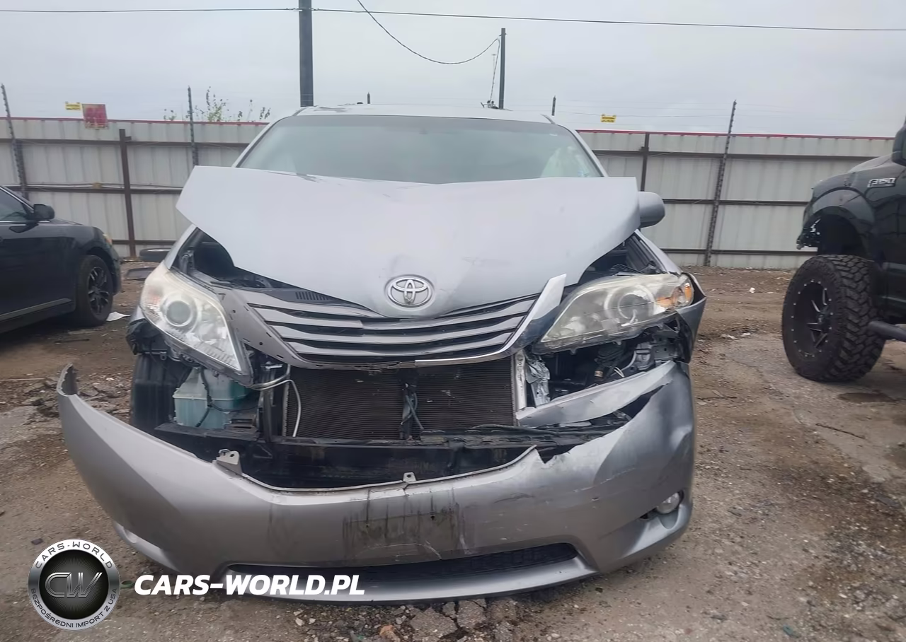 2017 Toyota Sienna Xle 8 Passenger VIN:5TDYZ3DC6HS844227 - 12