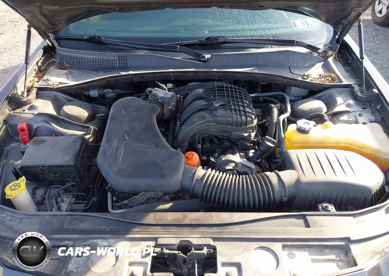 2014 Chrysler 300 VIN:2C3CCARGXEH157763 - 10