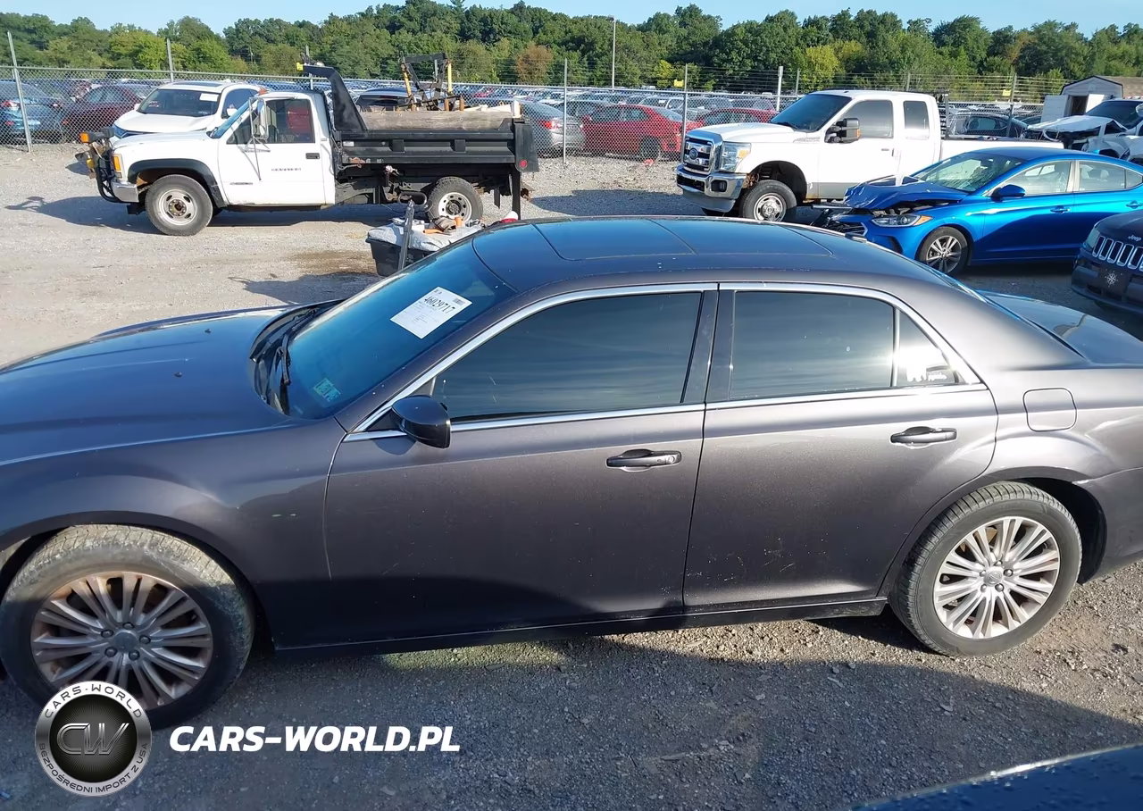 2014 Chrysler 300 VIN:2C3CCARGXEH157763 - 14