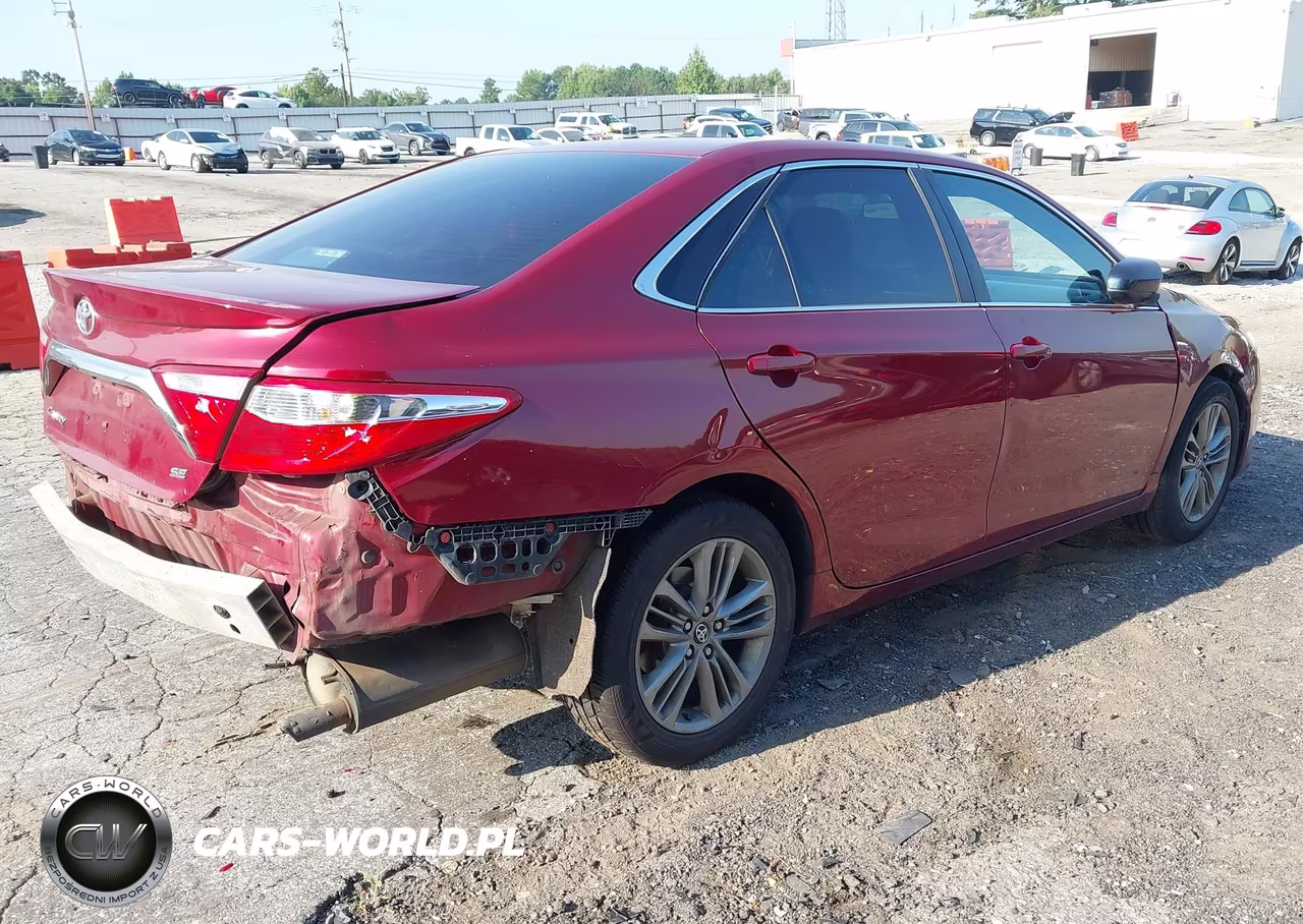 2017 Toyota Camry Se VIN:4T1BF1FK5HU673288 - 18