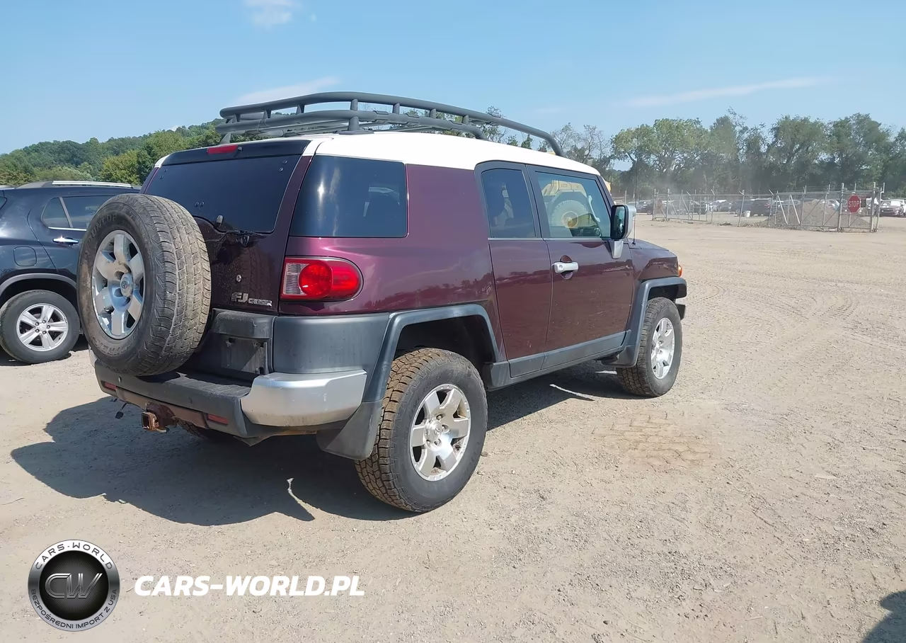 2007 Toyota Fj Cruiser VIN:JTEBU11F970045403 - 4