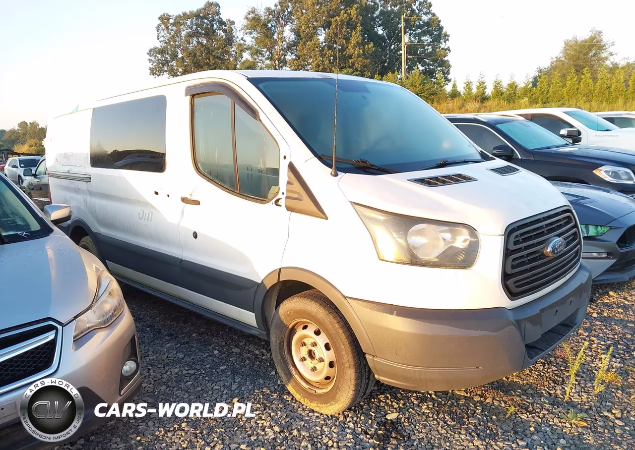 2015 Ford Transit-150 – zdjęcie 1 z 15
