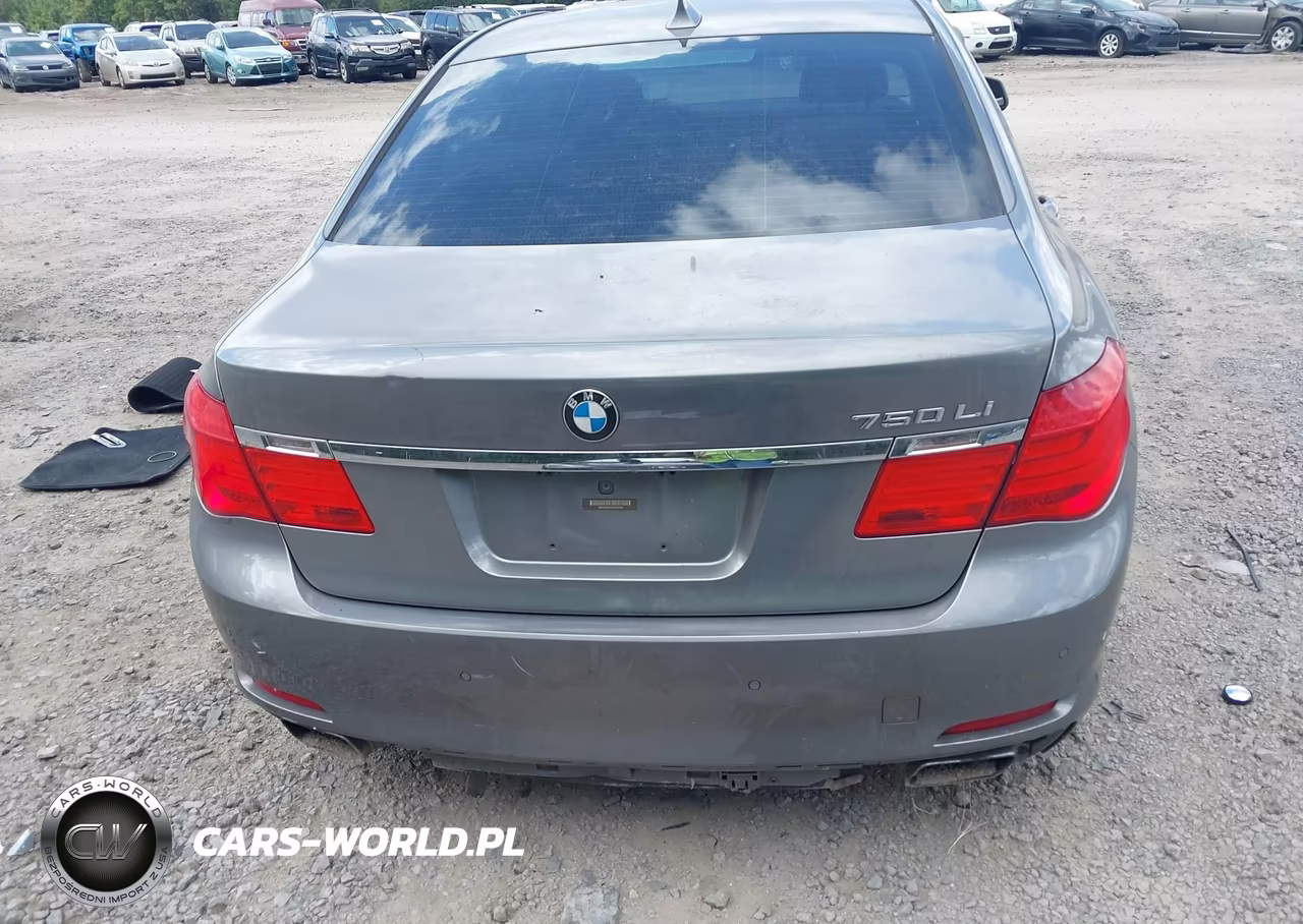 2012 BMW 750Li VIN:WBAKB8C54CDX20324 - 16