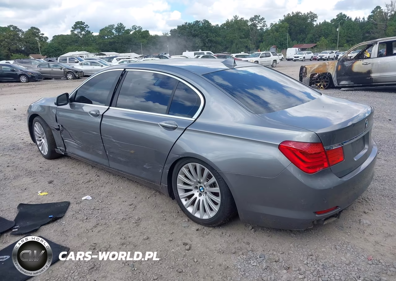 2012 BMW 750Li VIN:WBAKB8C54CDX20324 - 3