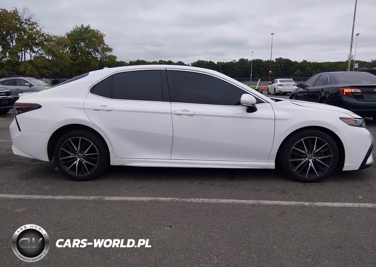 2024 Toyota Camry Se VIN:4T1G11AK3RU882896 - 13
