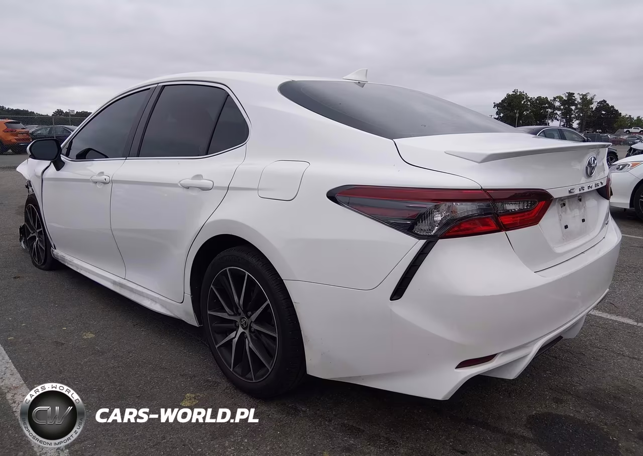 2024 Toyota Camry Se VIN:4T1G11AK3RU882896 - 3