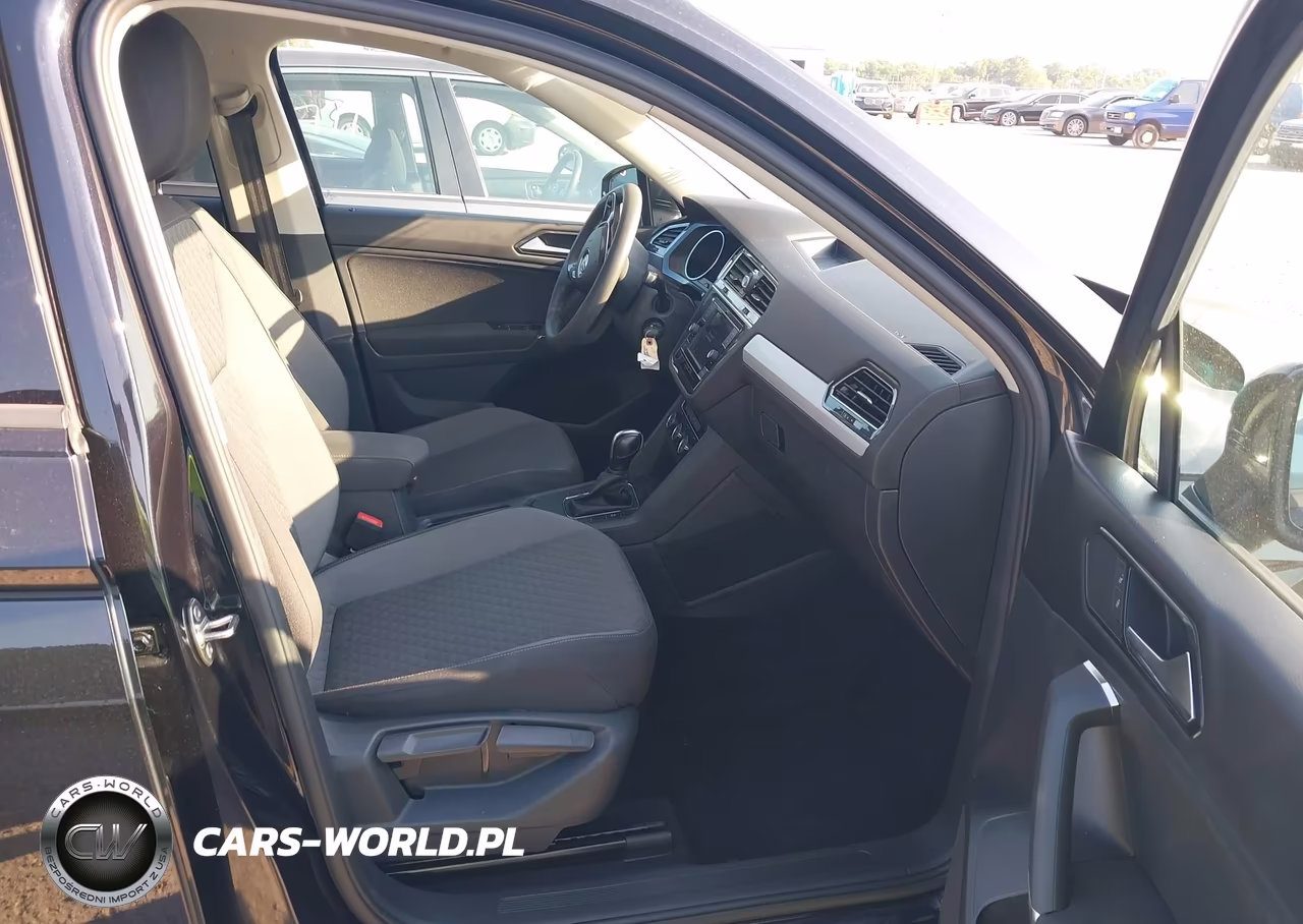 2018 Volkswagen Tiguan 2.0T S VIN:3VV1B7AX4JM112755 - 5
