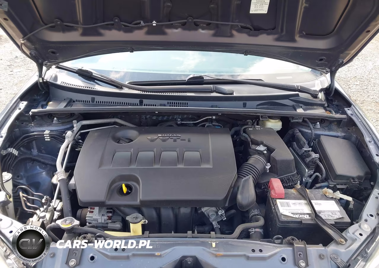 2017 Toyota Corolla Le VIN:5YFBURHE2HP693981 - 10