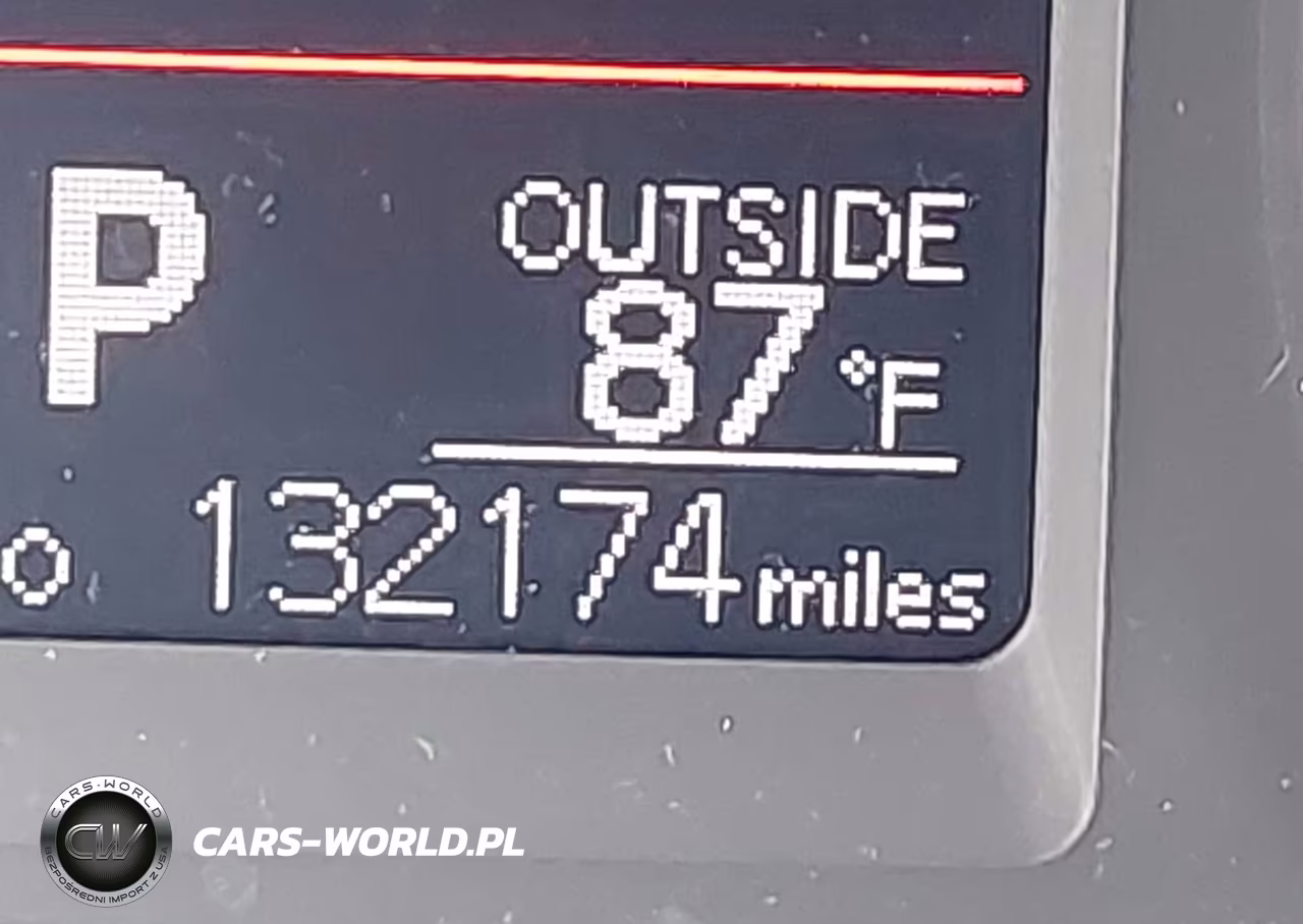 2017 Toyota Corolla Le VIN:5YFBURHE2HP693981 - 15