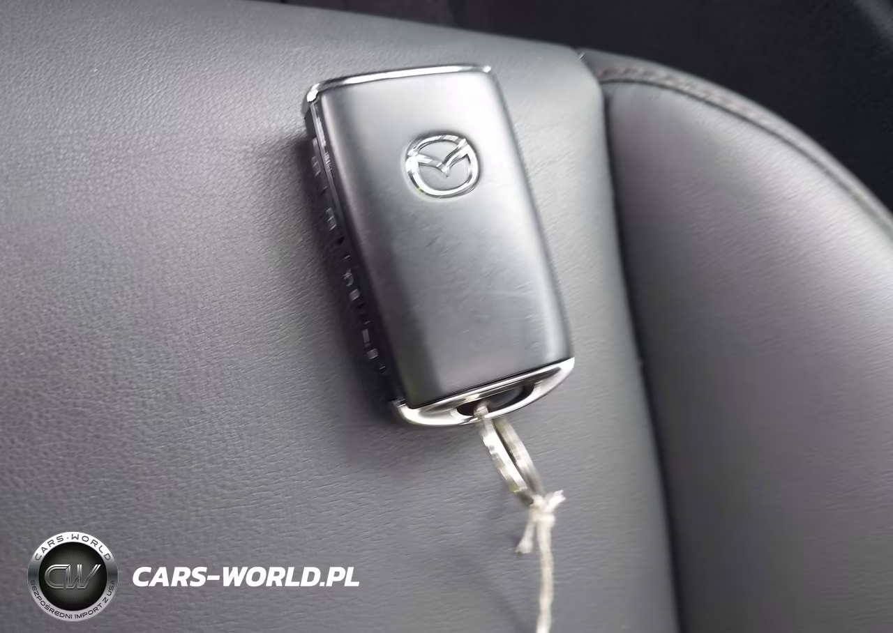 2022 Mazda Mazda3 Preferred VIN:3MZBPACL7NM309899 - 11