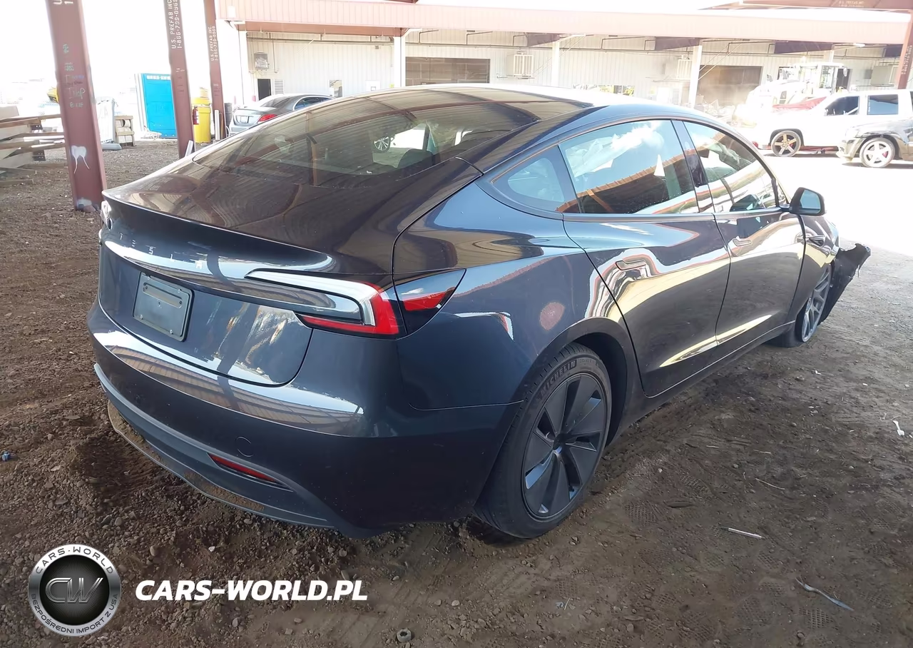 2025 Tesla Model 3 Long Range Rear-Wheel Drive-Standard Rear-Wheel Drive VIN:5YJ3E1EA0SF057406 - 4