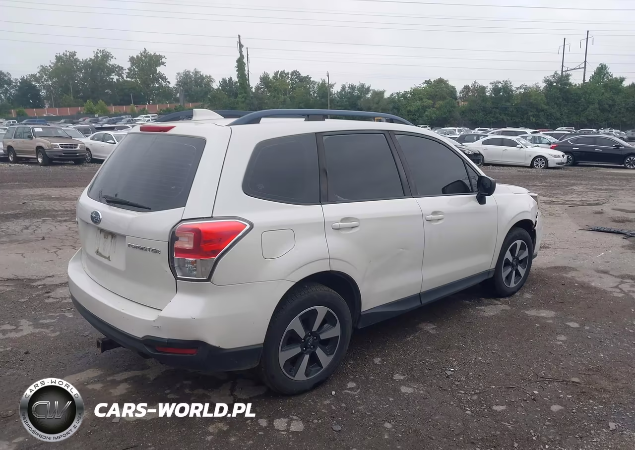 2018 Subaru Forester 2.5I VIN:JF2SJABC5JH477918 - 4