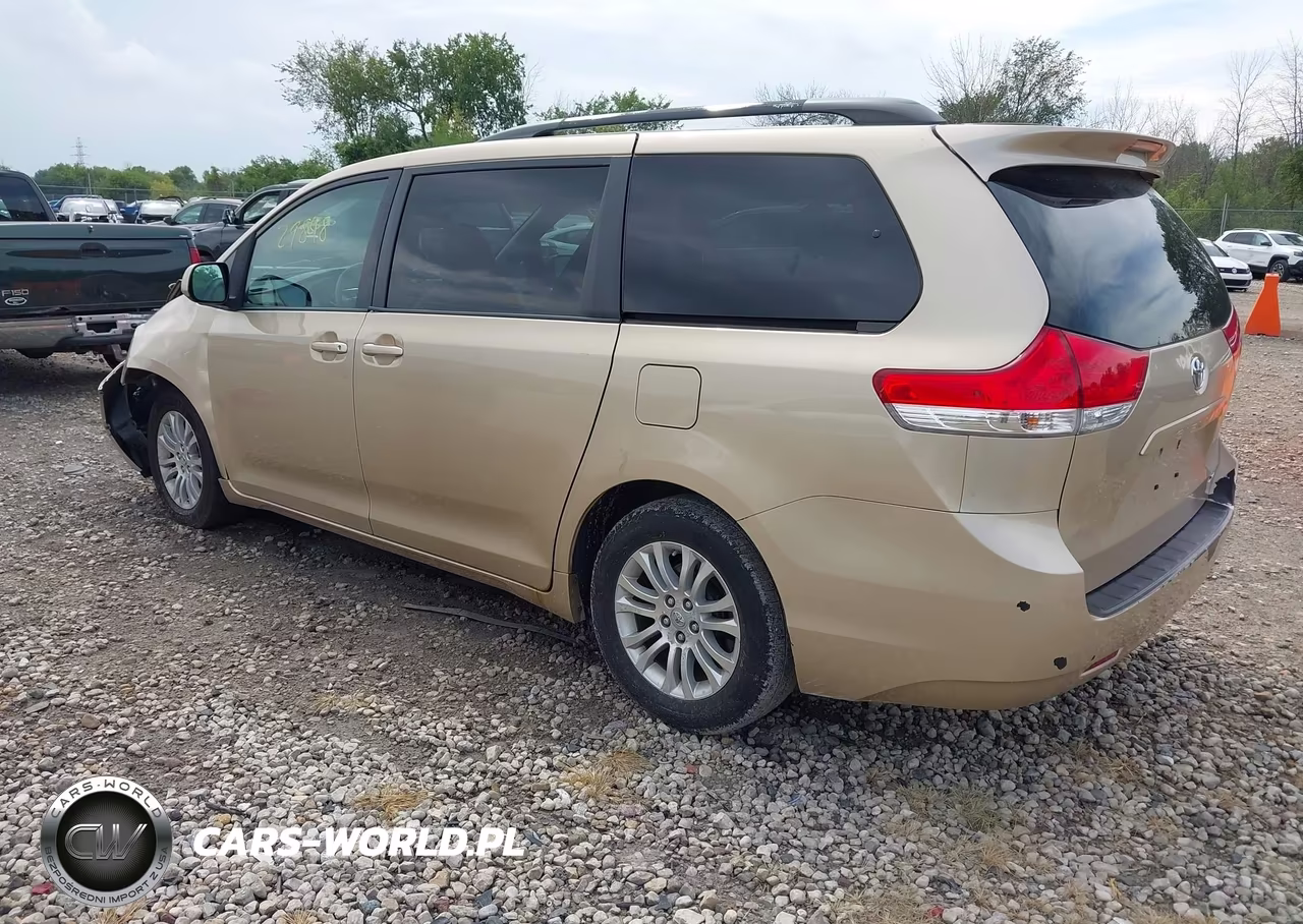 2011 Toyota Sienna Xle V6 VIN:5TDYK3DC0BS005198 - 3